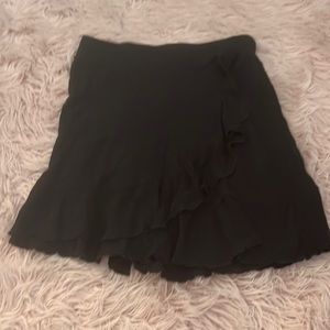 Black skirt never been worn before size medium